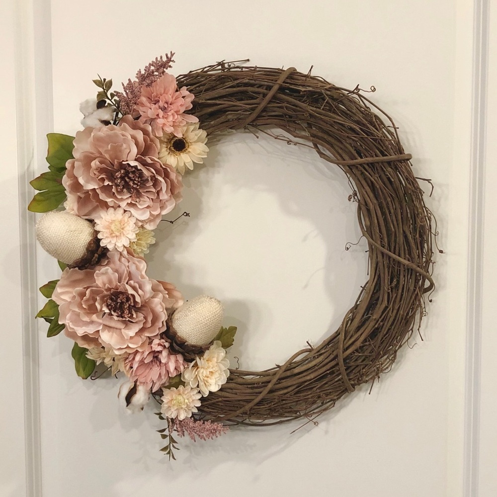 Modern Mauve Grapevine Wreath